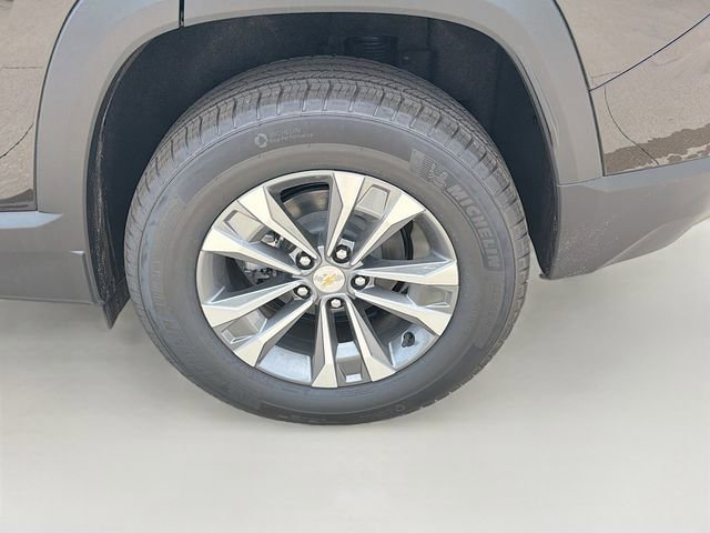 New 2026 Chevrolet Equinox LT w/ Convenience Package II AWD/4WD image 33
