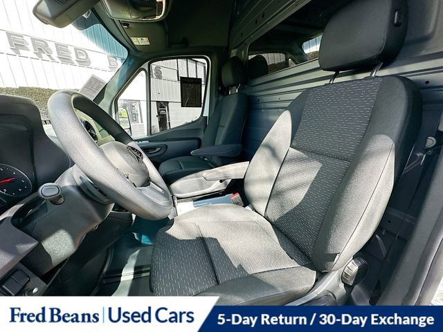 Used 2024 Mercedes-Benz Sprinter 2500 image 20