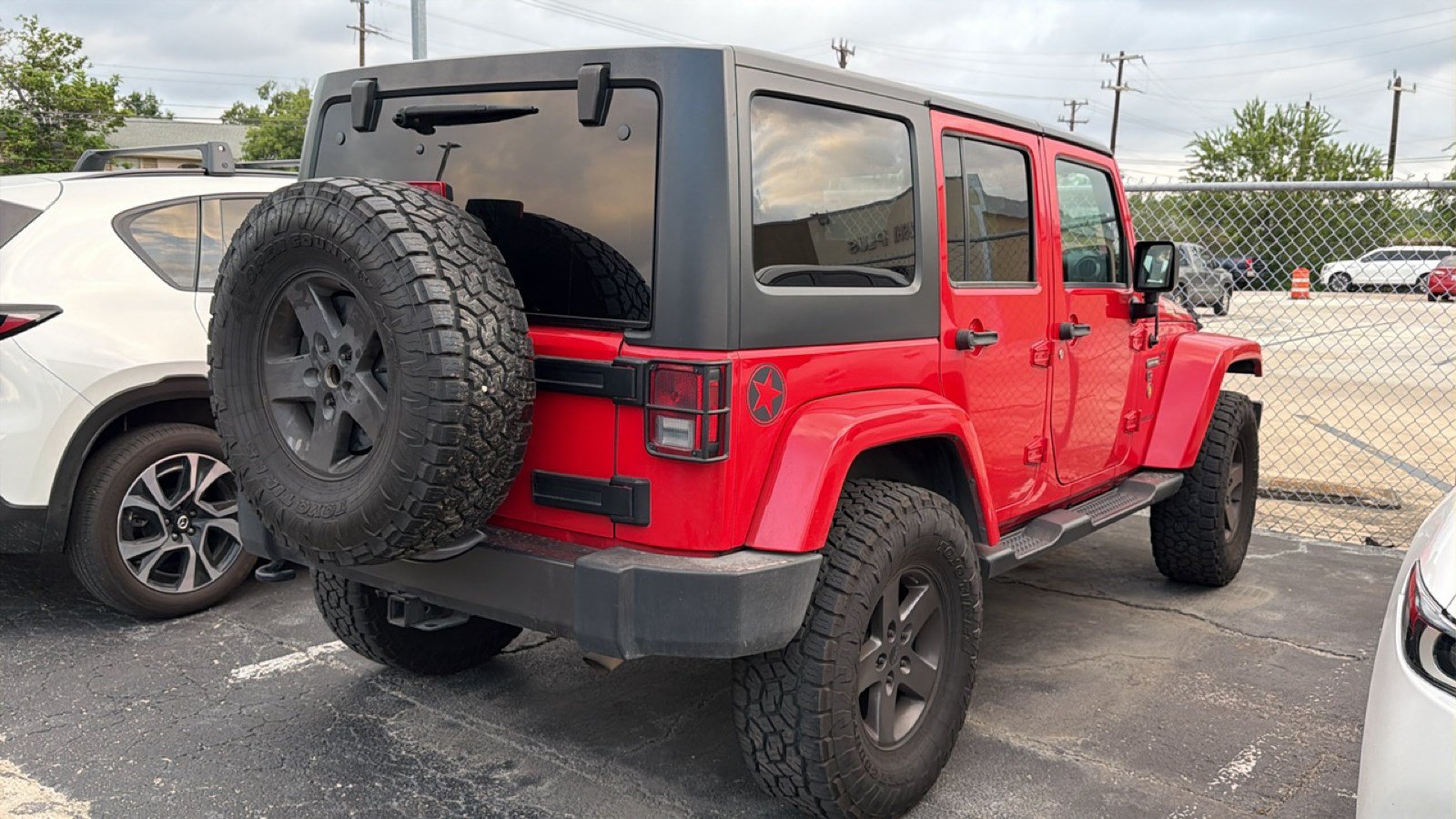 Used 2016 Jeep Wrangler Unlimited Sport AWD/4WD image 4