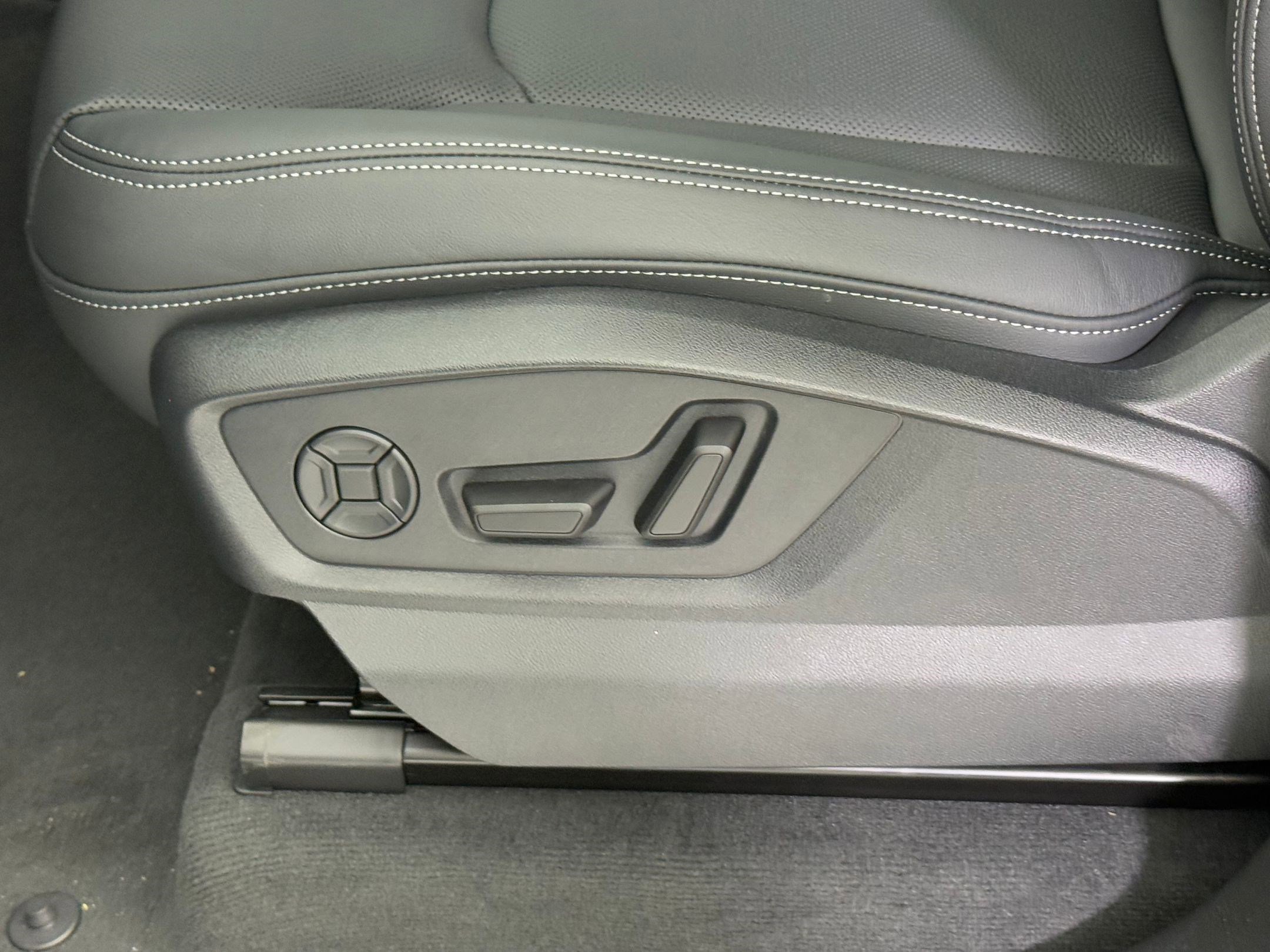 New 2026 Audi Q7 3.0T Premium Plus image 14