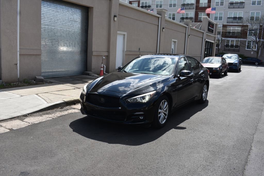 Used 2014 INFINITI Q50 Premium w/ Navigation Package image 2