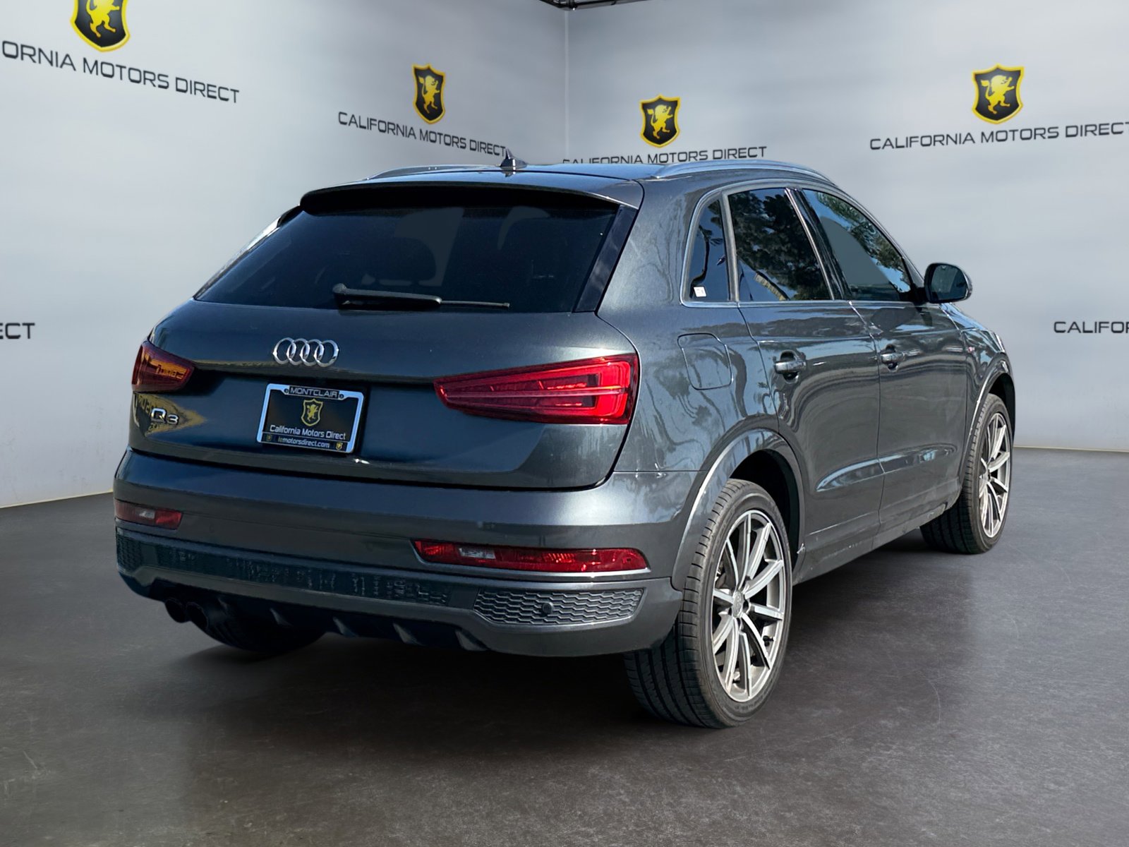 Used 2018 Audi Q3 2.0T Premium Plus w/ Premium Plus Package image 5