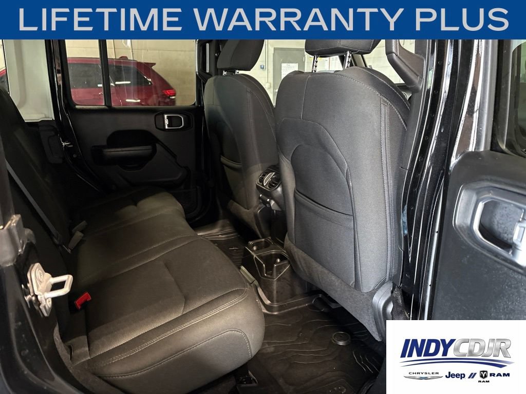 Used 2018 Jeep Wrangler Unlimited Sport S AWD/4WD image 13