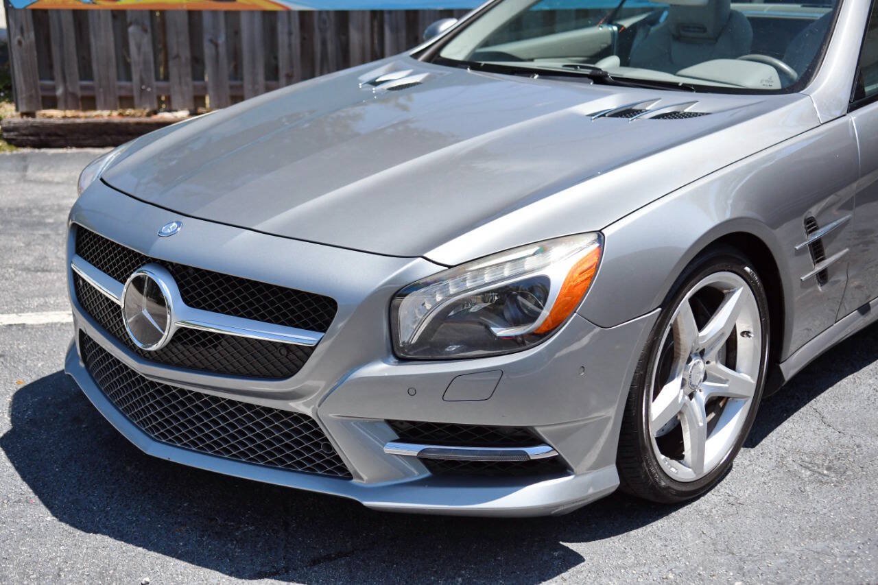 Used 2014 Mercedes-Benz SL 550 image 5