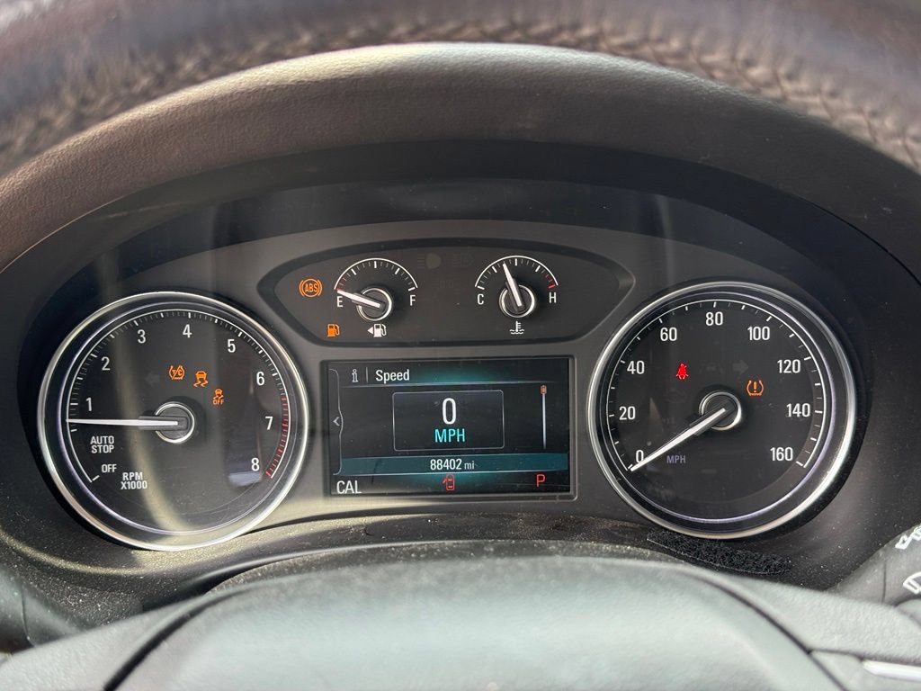 Used 2019 Buick Enclave Essence FWD image 17