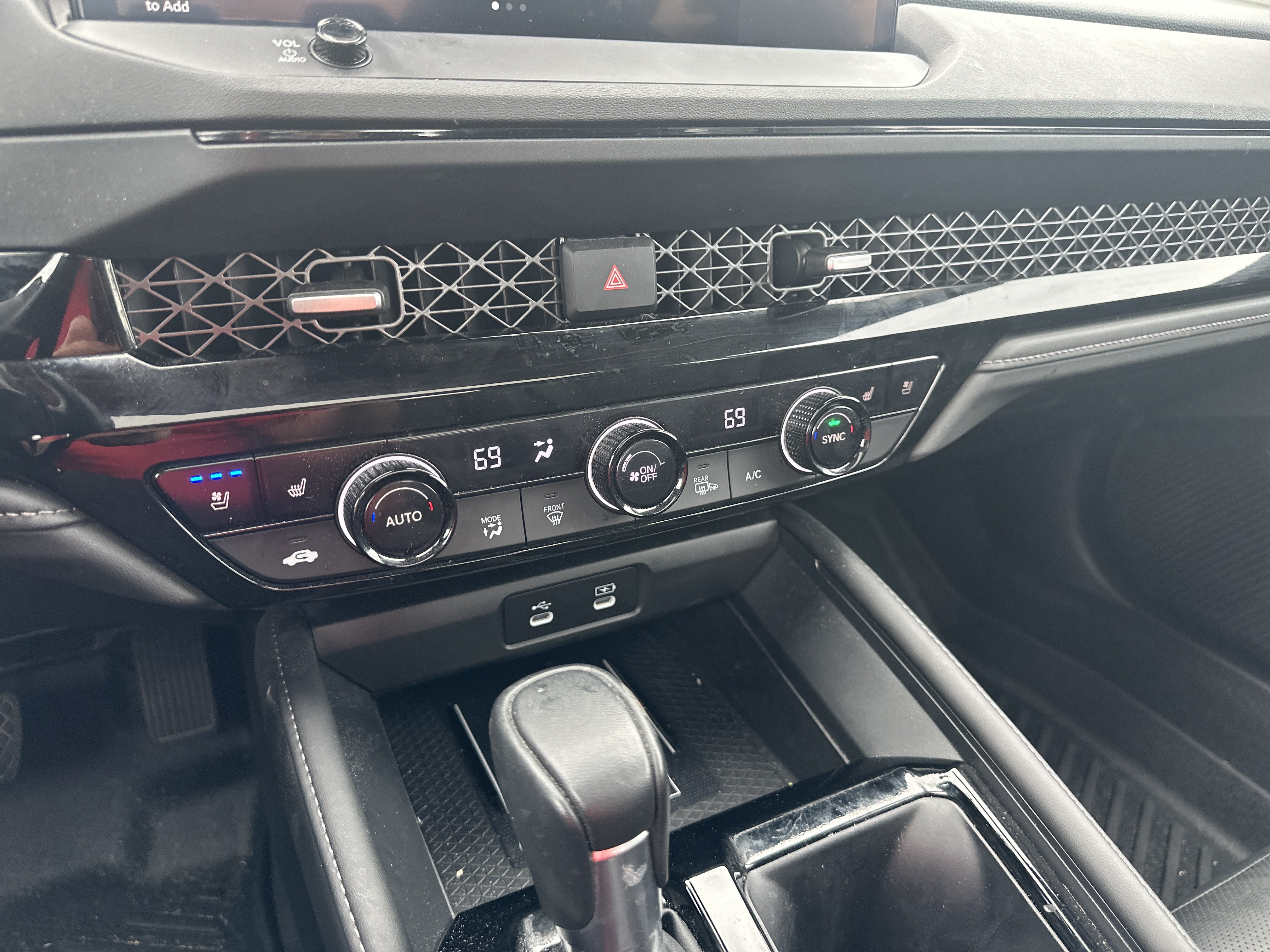 Certified 2024 Honda Accord Touring image 28