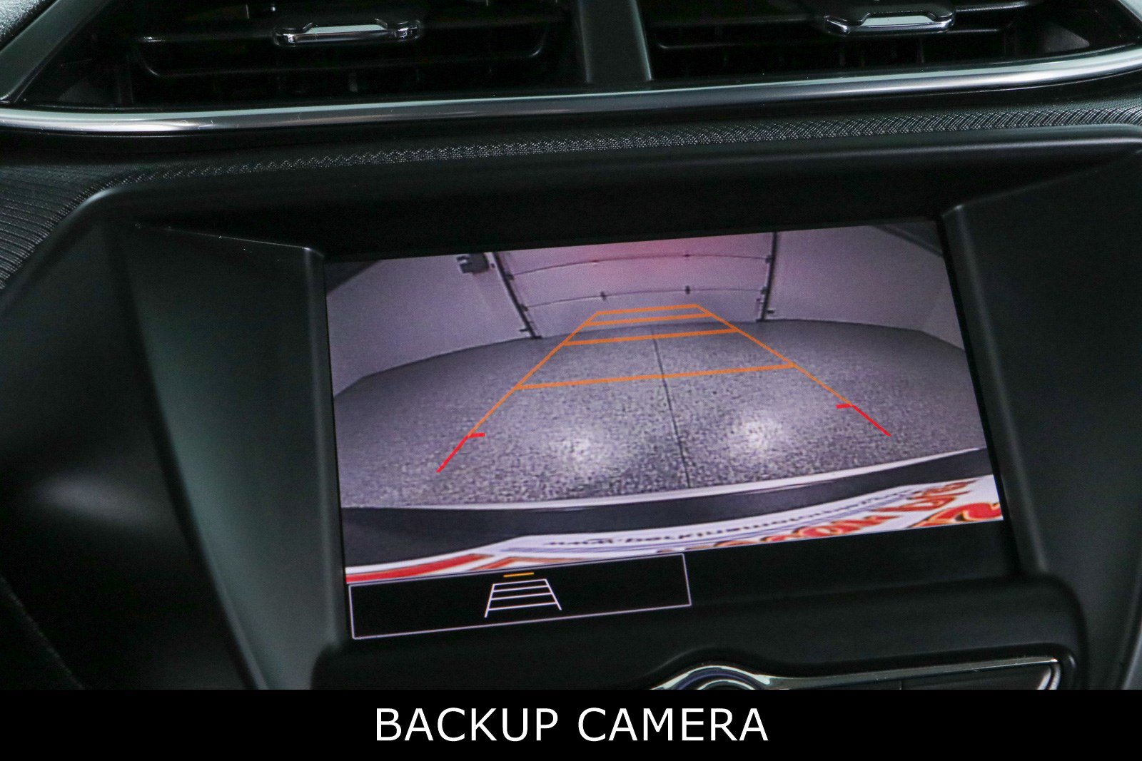 Used 2023 Chevrolet TrailBlazer LT FWD image 18