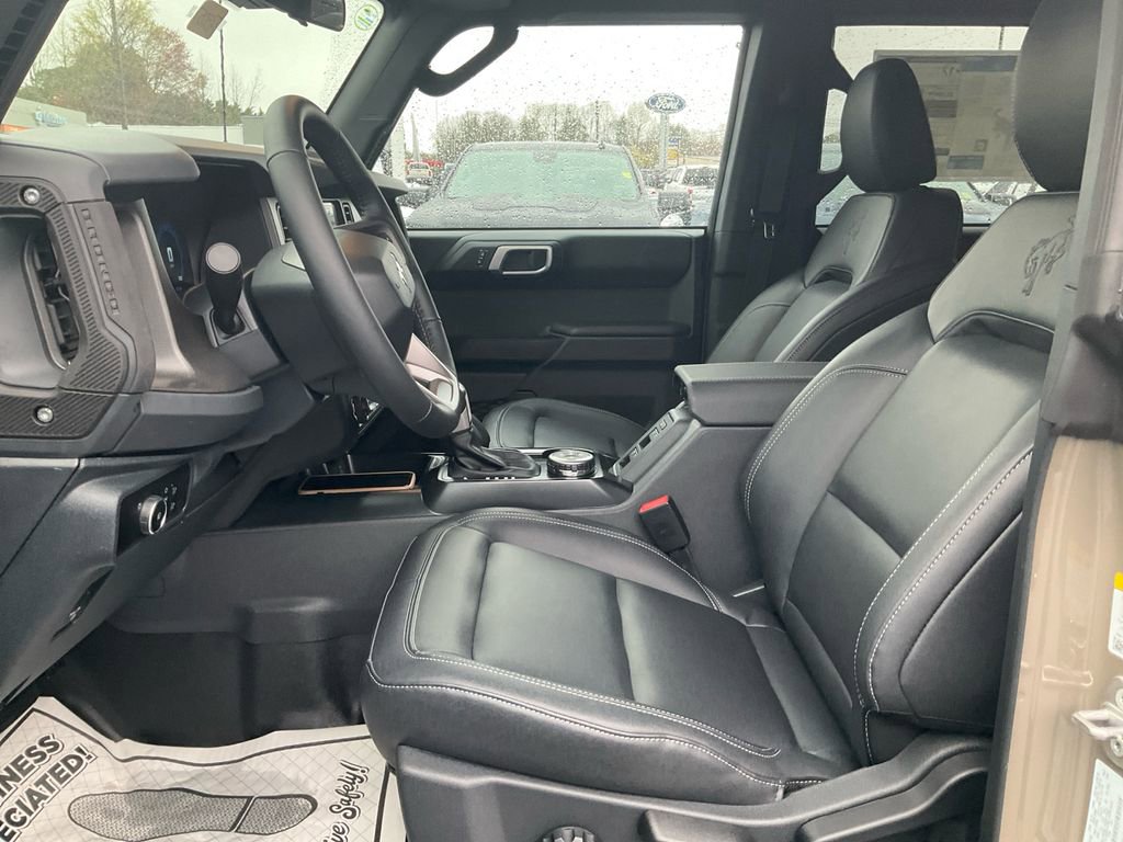 New 2026 Ford Bronco Badlands image 16