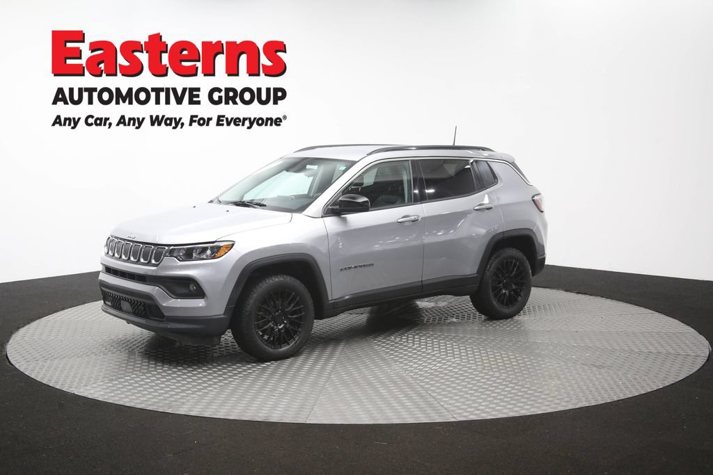 Used 2022 Jeep Compass Latitude AWD/4WD image 55