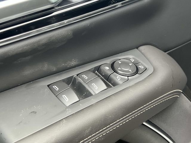 New 2026 GMC Yukon XL Elevation w/ Elevation Premium Package image 18