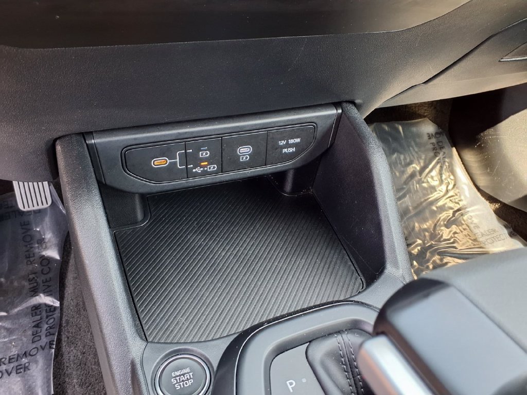Used 2025 Kia K4 FWD image 21