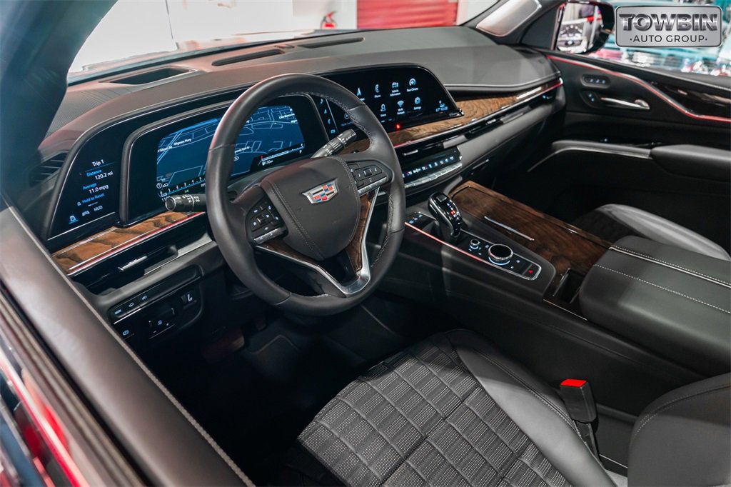 Used 2021 Cadillac Escalade Premium Luxury Platinum image 9
