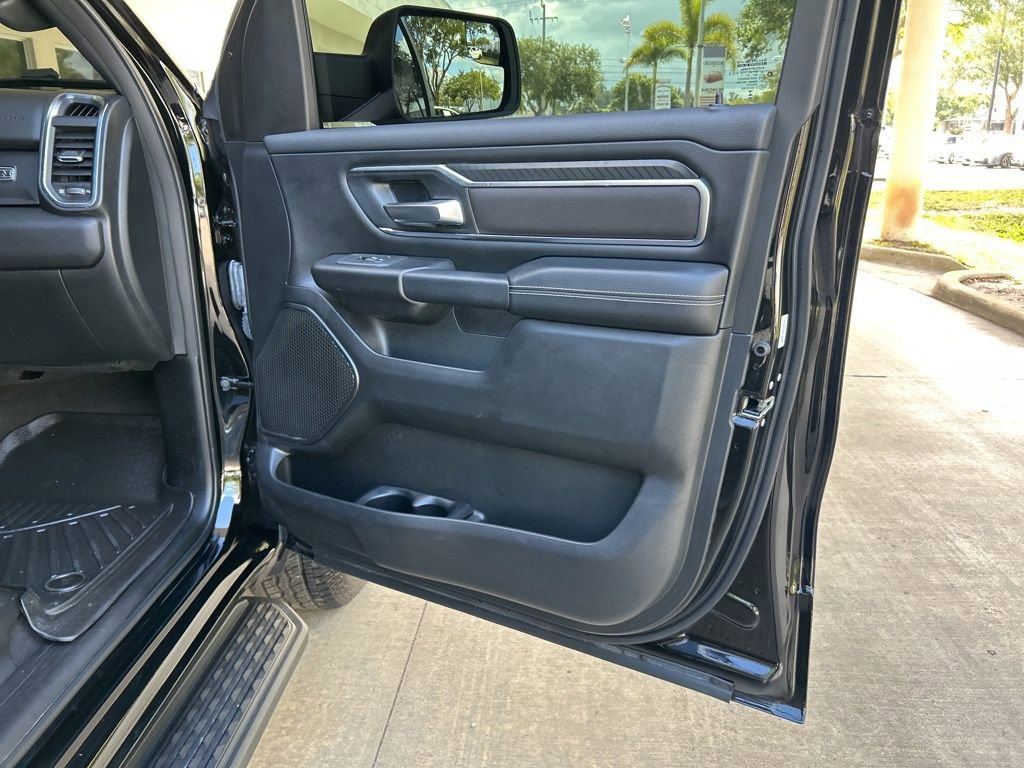 Used 2025 RAM 1500 Big Horn RWD image 30