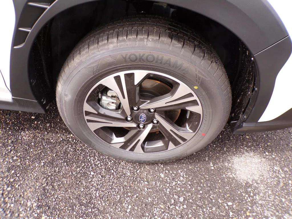 New 2026 Subaru Crosstrek 2.5i Premium AWD/4WD image 10