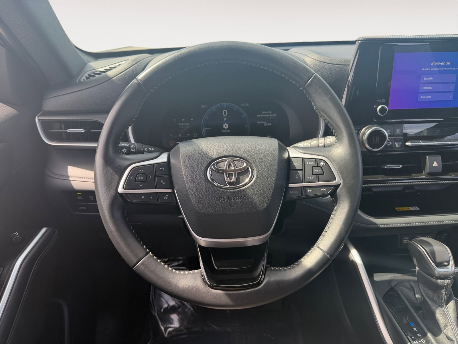 Certified 2025 Toyota Highlander XSE AWD/4WD image 12