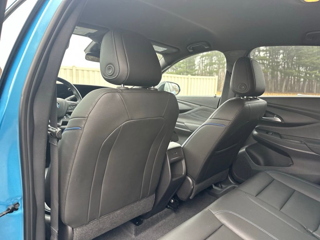 Used 2025 Buick Envista Sport Touring w/ Convenience I Package image 21