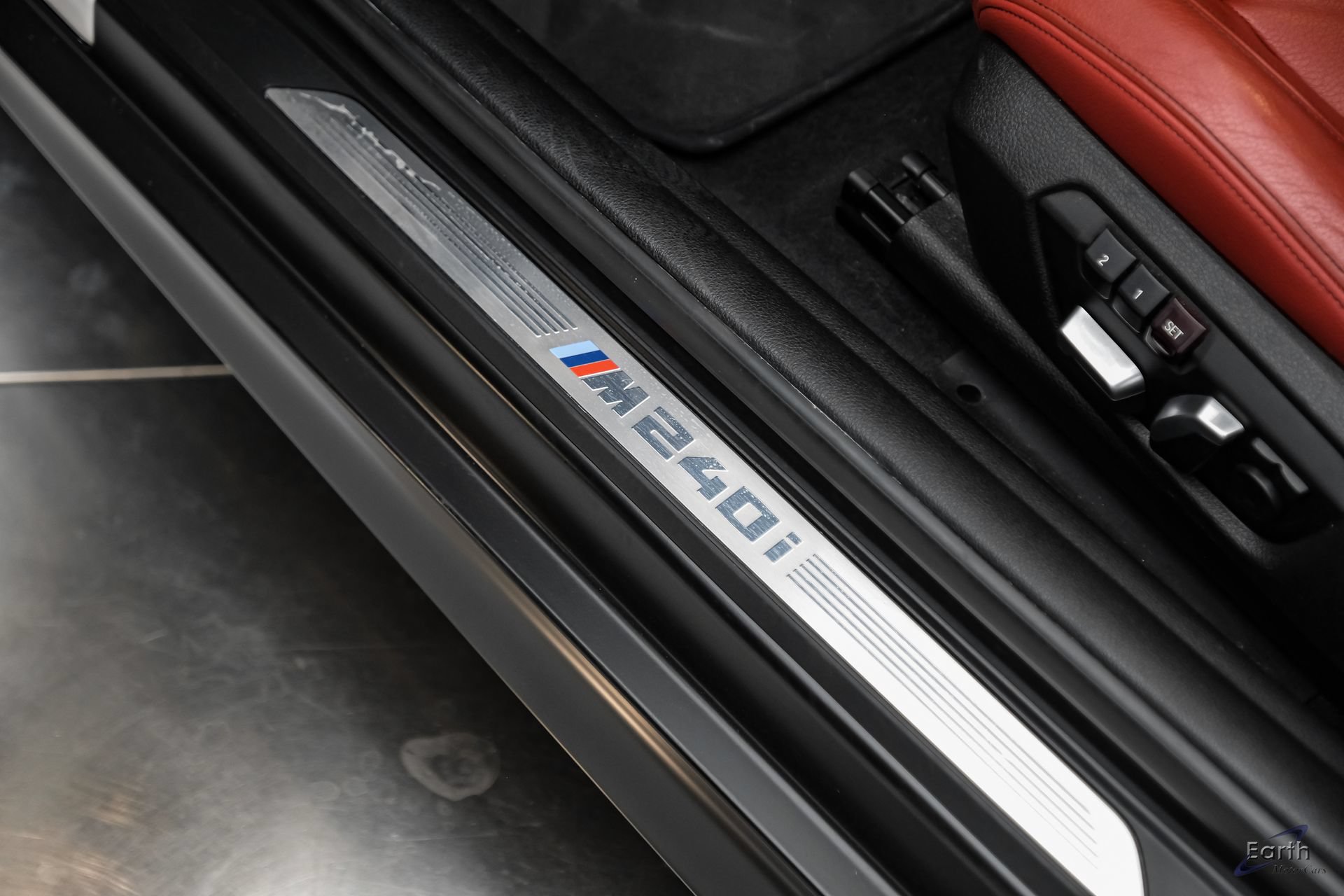 Used 2018 BMW M240i Coupe RWD image 39