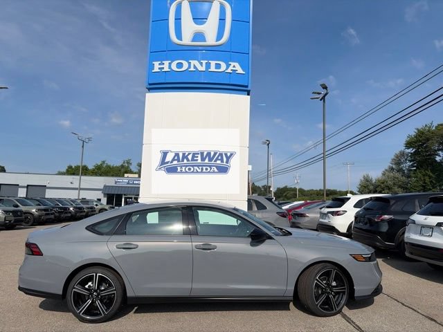 New 2026 Honda Accord SE image 1