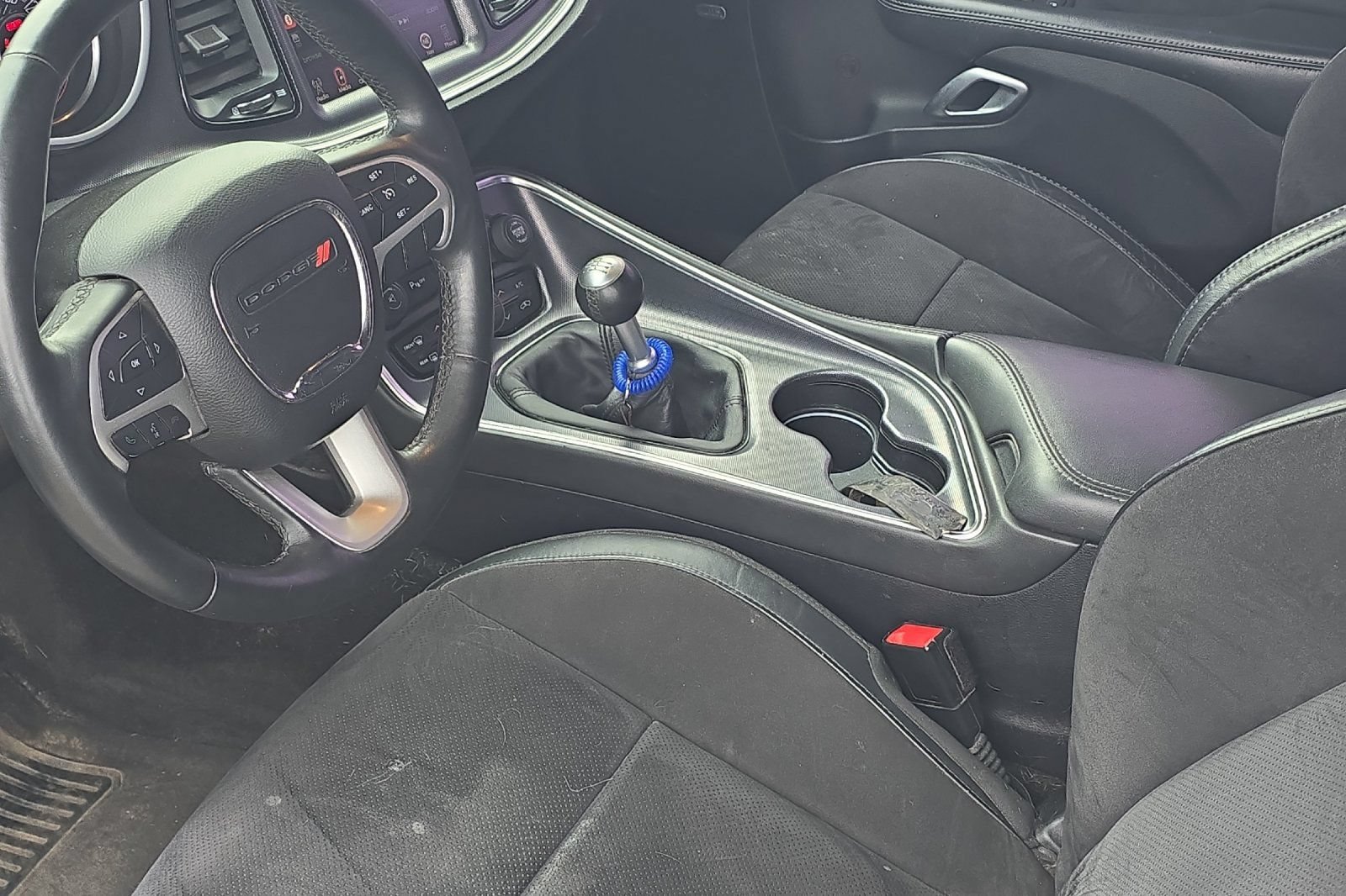 Used 2015 Dodge Challenger R/T Plus RWD image 7