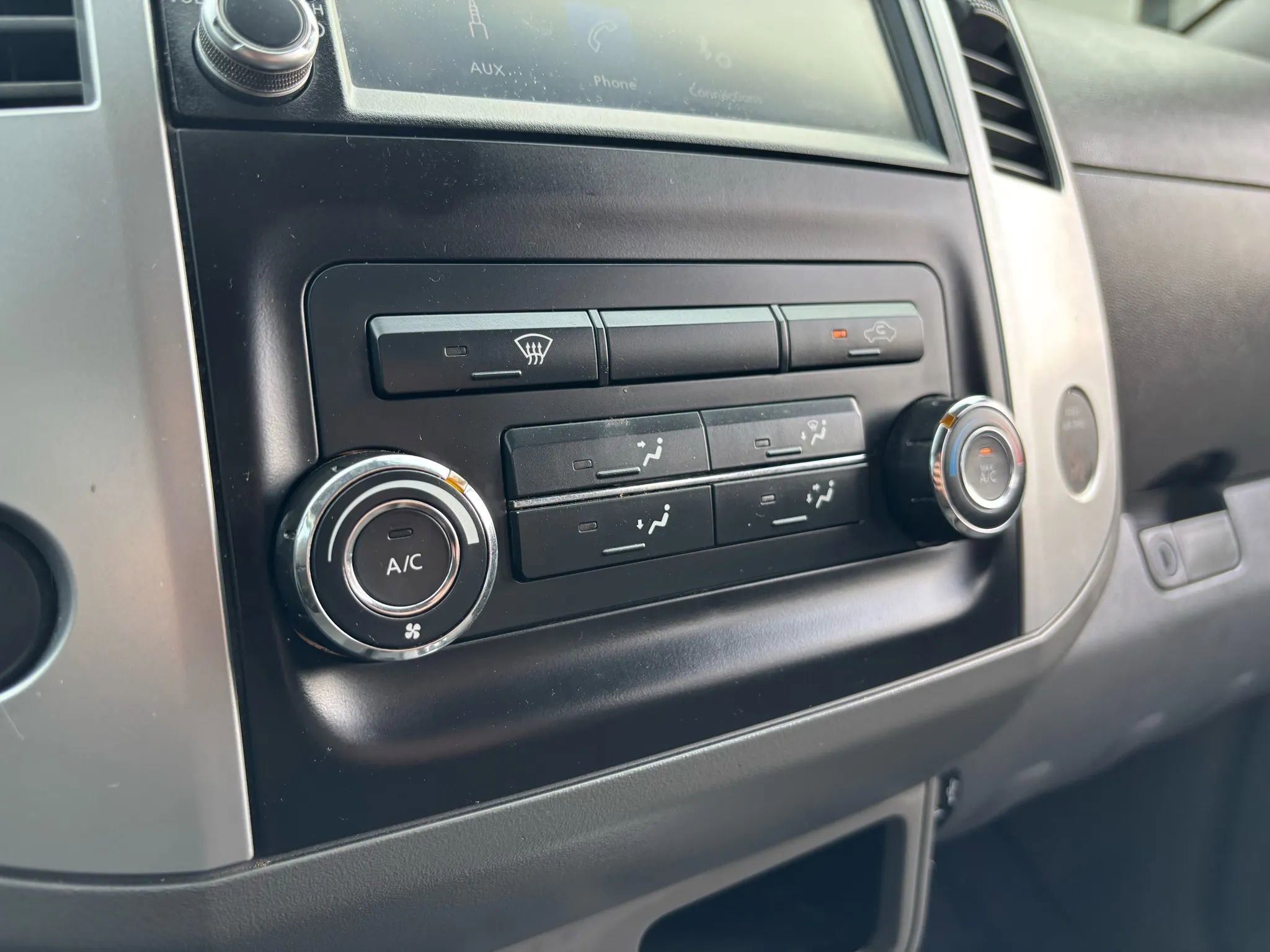 Used 2019 Nissan Frontier Desert Runner image 32