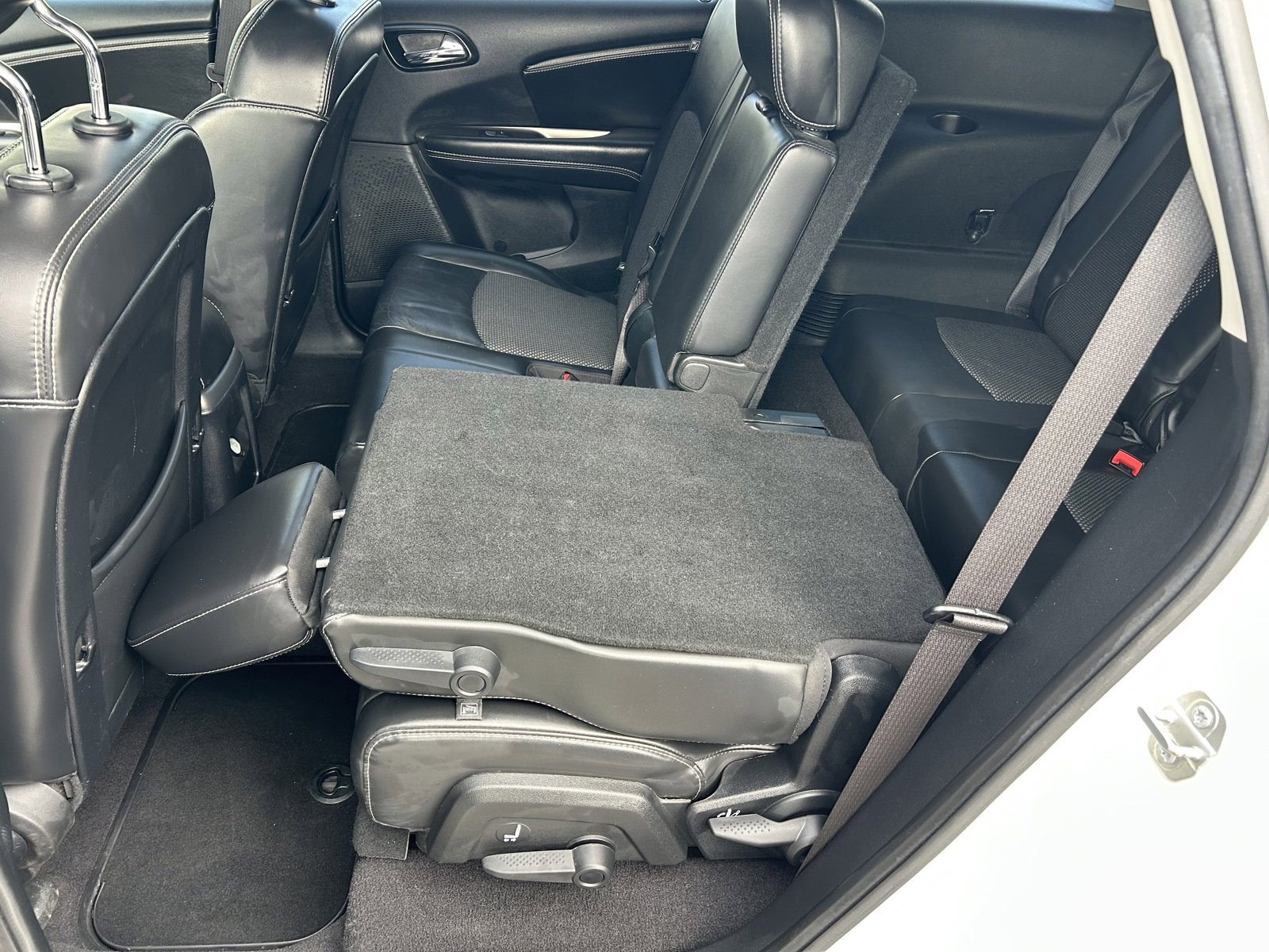 Used 2018 Dodge Journey Crossroad AWD/4WD image 18