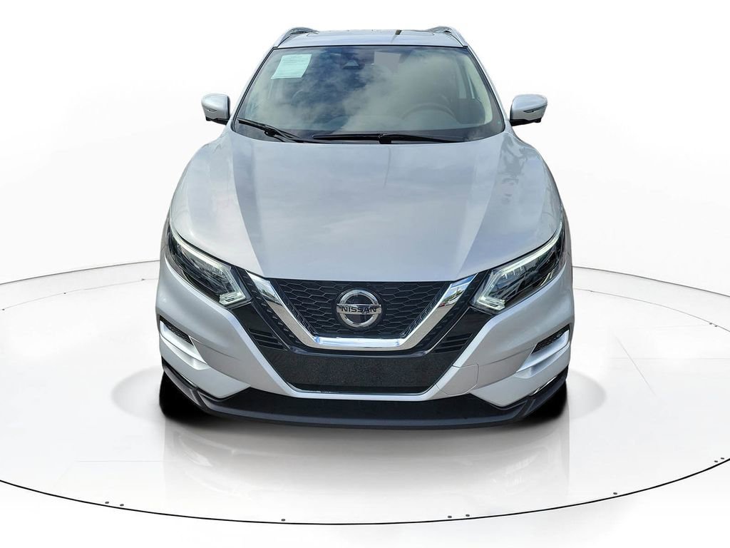 Certified 2022 Nissan Rogue Sport SL w/ Premium Package image 2