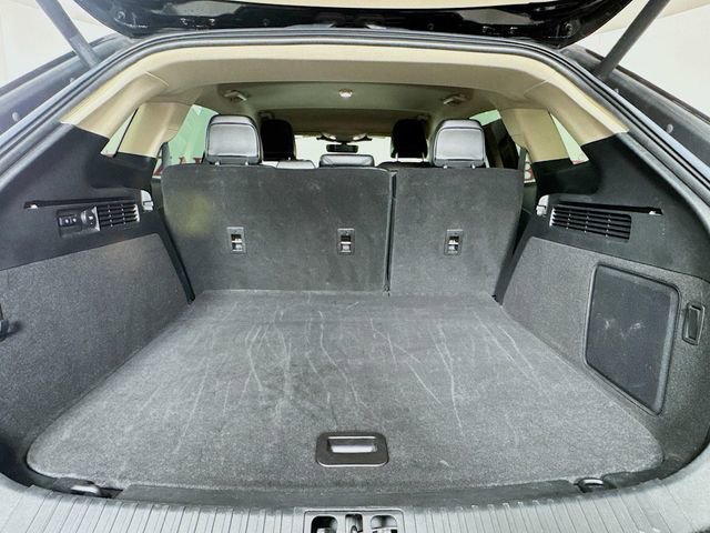 Certified 2023 Lincoln Nautilus FWD w/ Premium Package image 30