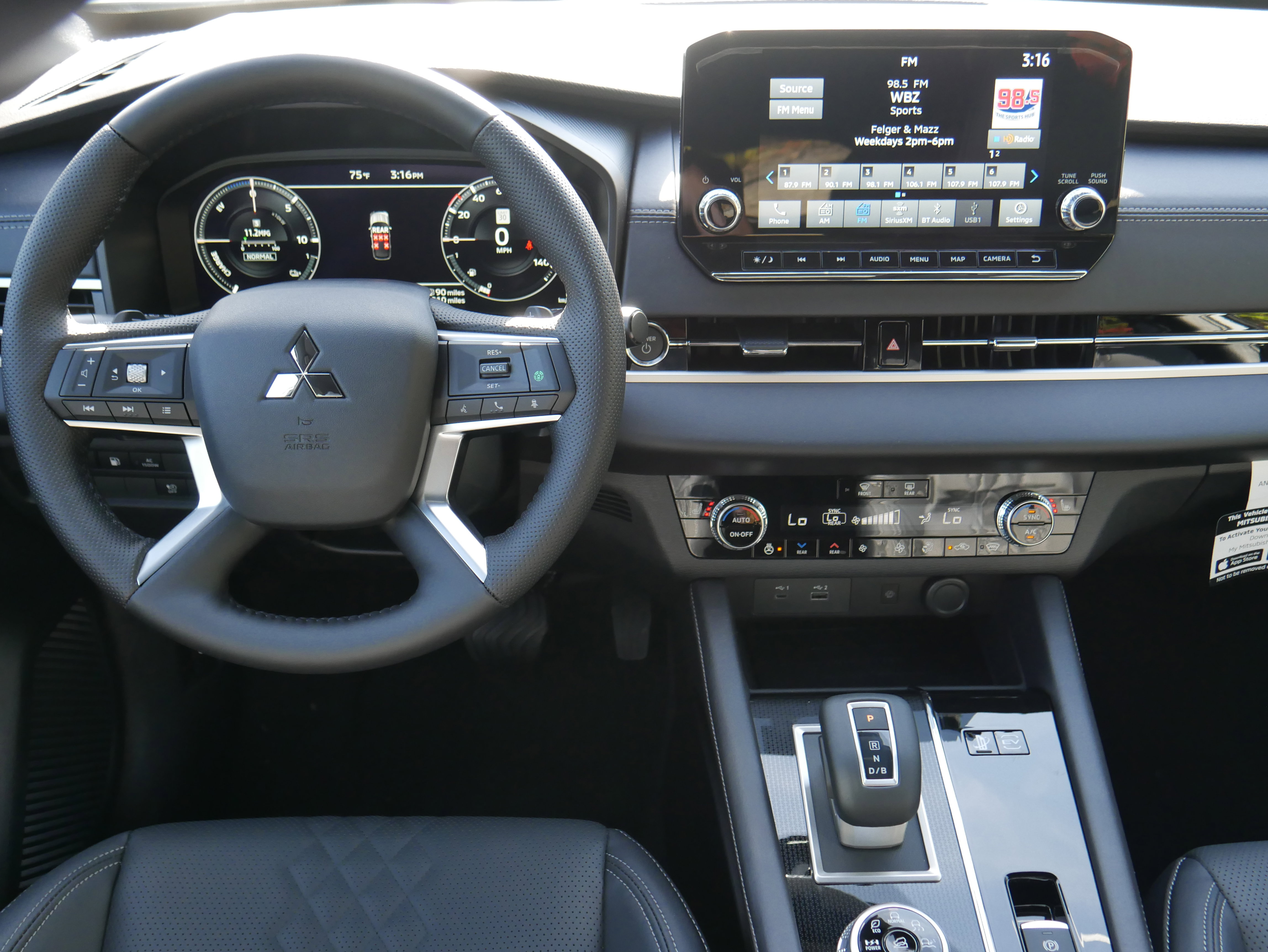 New 2025 Mitsubishi Outlander 4WD Plug-In Hybrid image 16