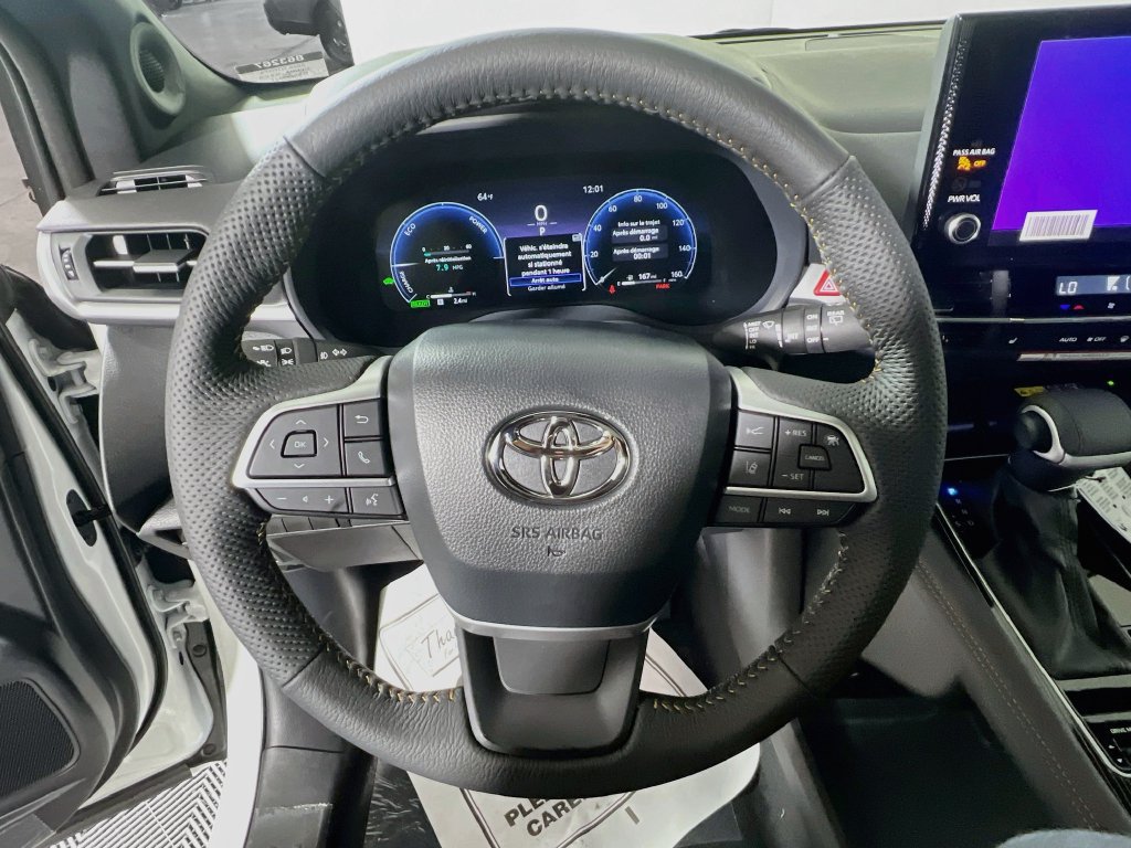 New 2026 Toyota Sienna XLE Woodland Edition AWD/4WD image 10