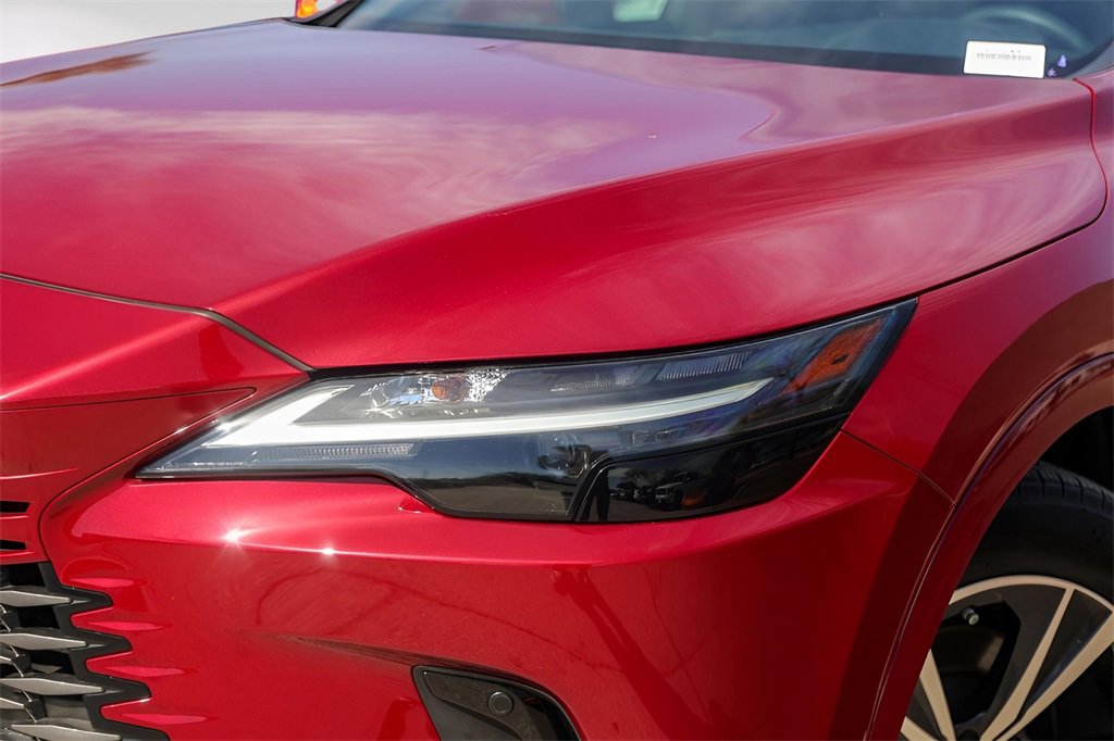 Used 2024 Lexus RX 350 FWD w/ Technology Package image 2