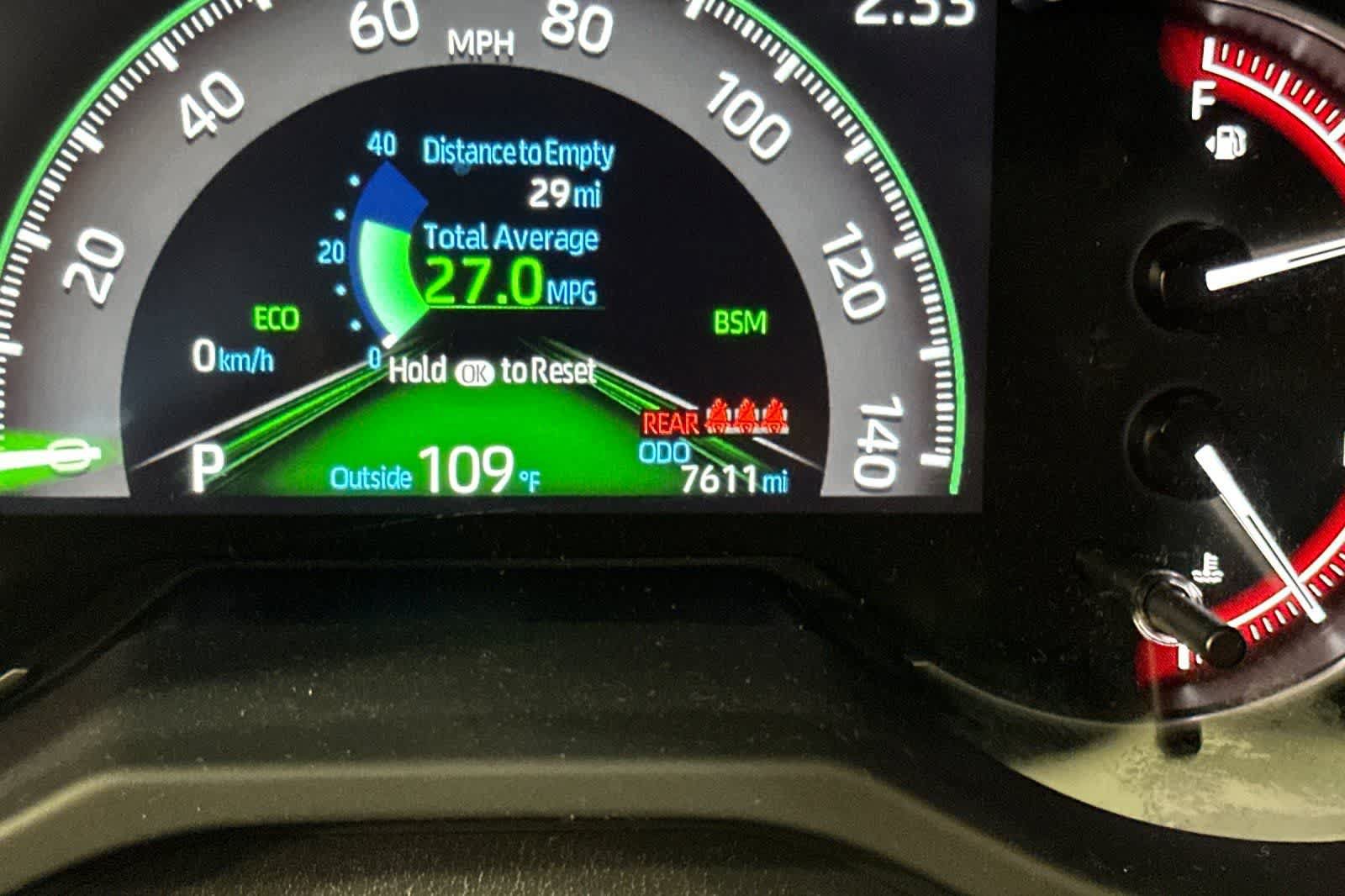 Used 2022 Toyota RAV4 Limited AWD/4WD image 27