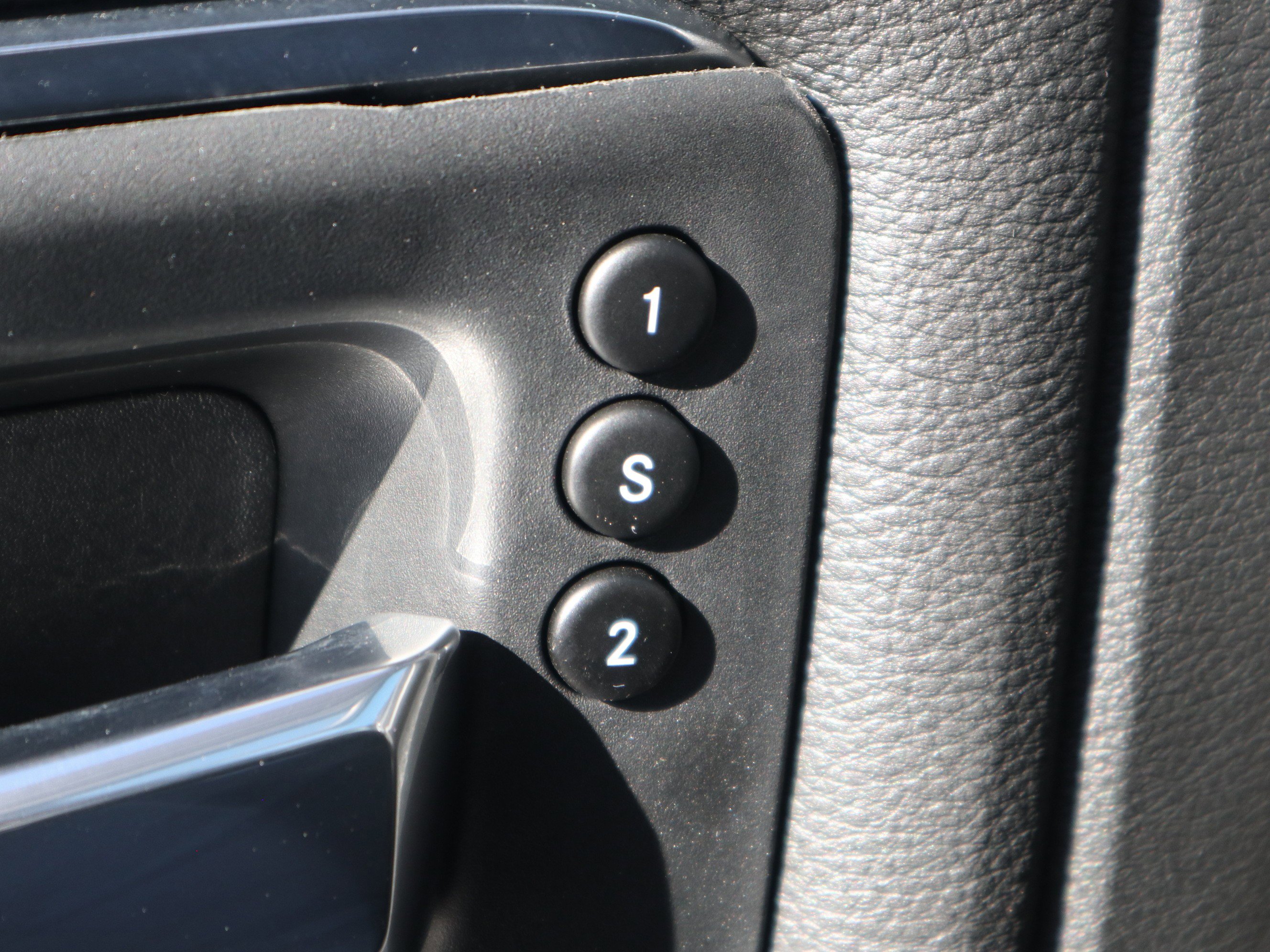 New 2026 RAM 3500 Laramie image 30