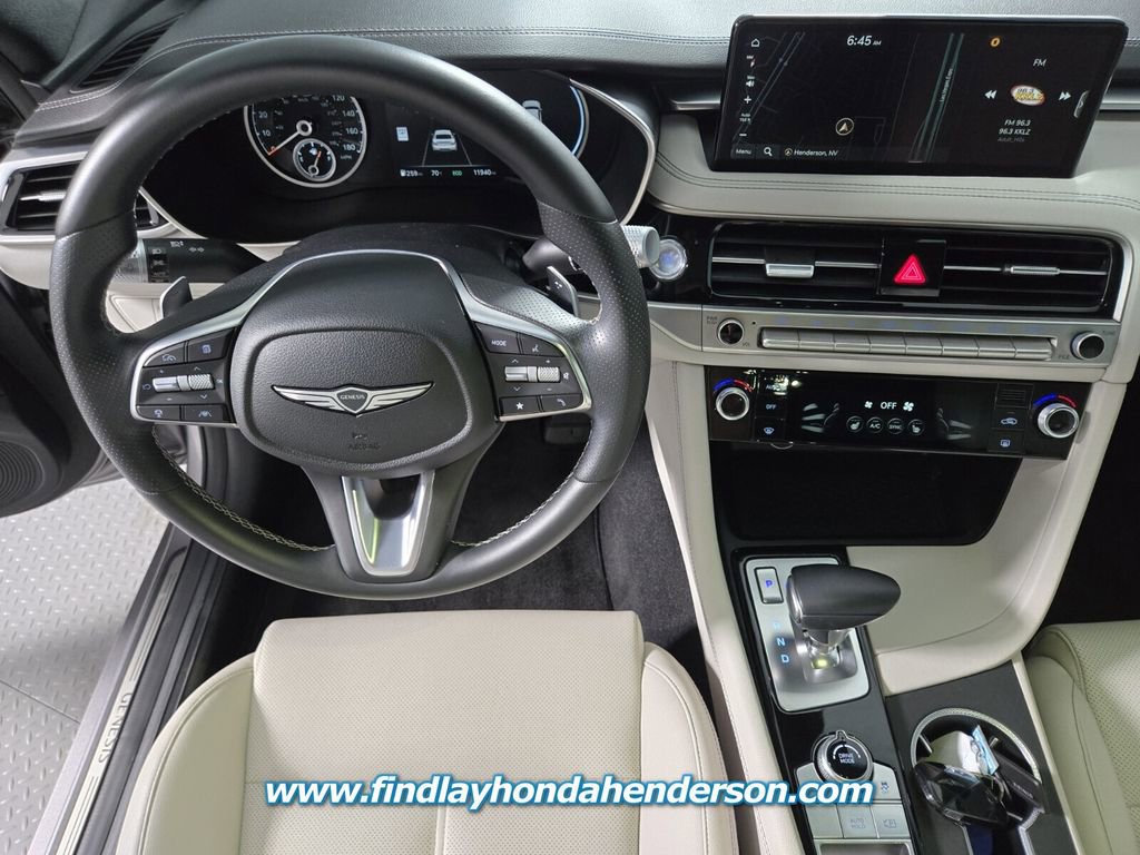Used 2024 Genesis G70 2.5T image 17