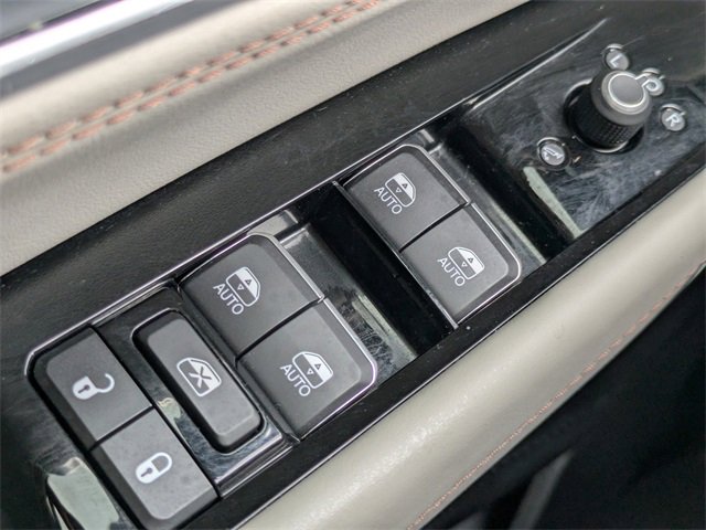 Used 2022 Jeep Grand Wagoneer Series I image 24