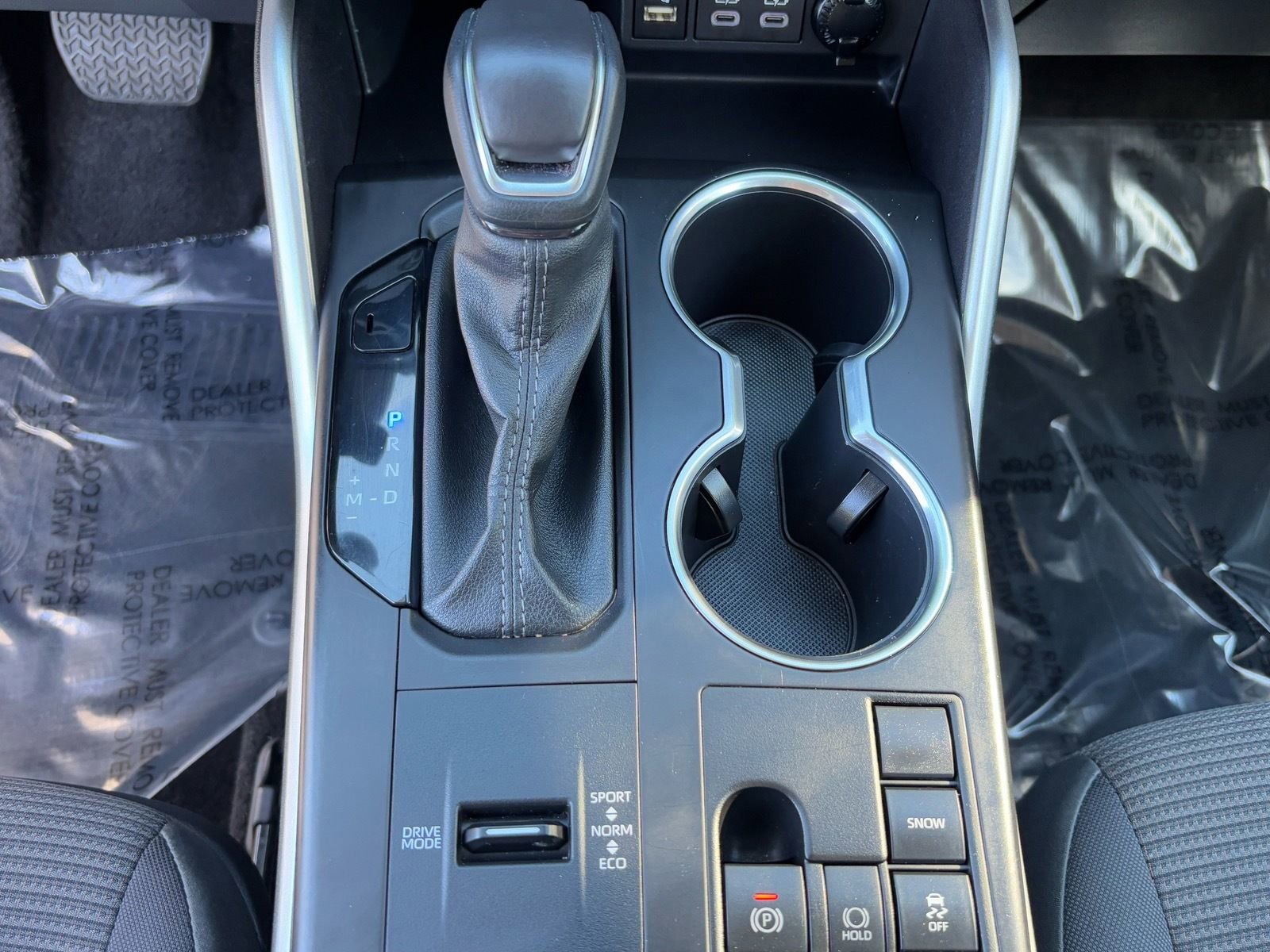 Certified 2025 Toyota Highlander LE image 29