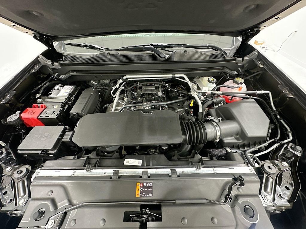 New 2026 GMC Canyon Elevation w/ Convenience Package RWD image 31