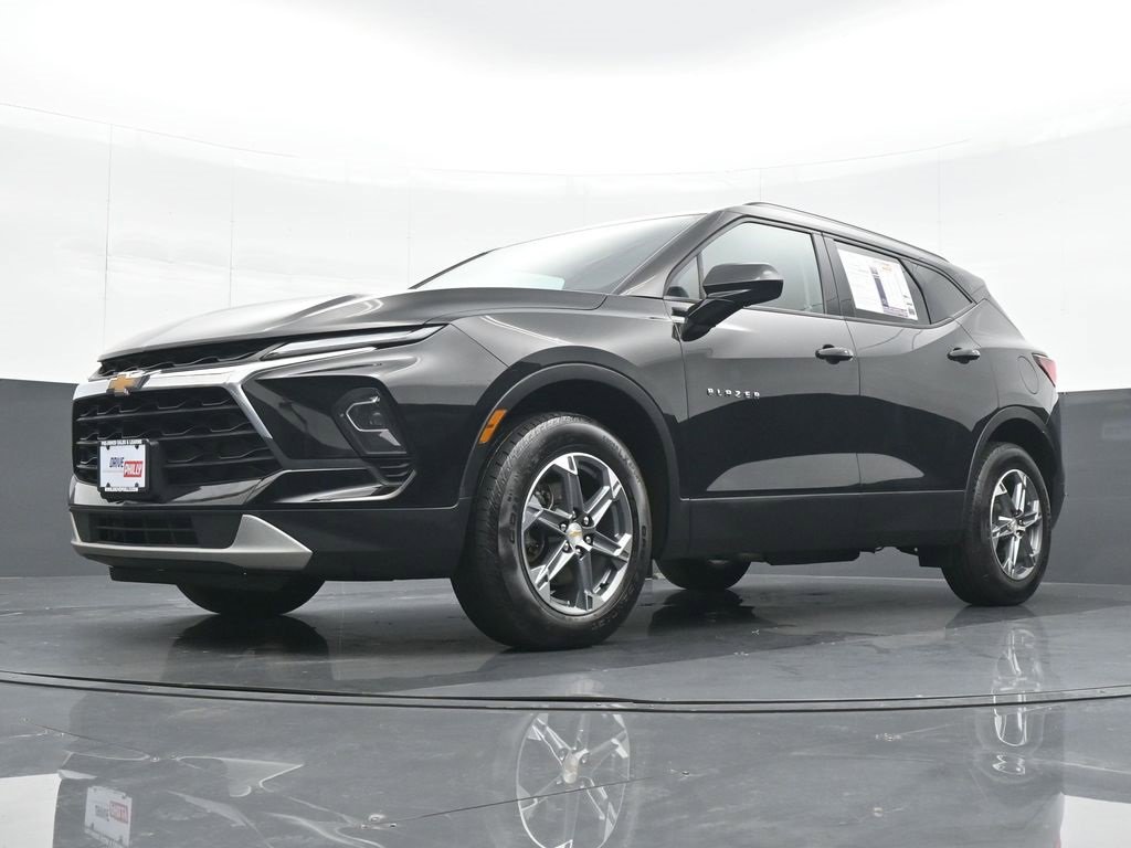 Used 2024 Chevrolet Blazer LT w/ Convenience Package image 17