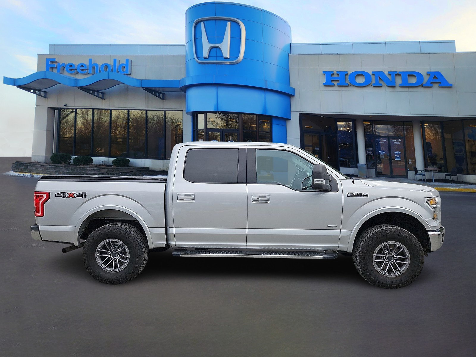 Used 2016 Ford F150 Lariat w/ Trailer Tow Package AWD/4WD image 7