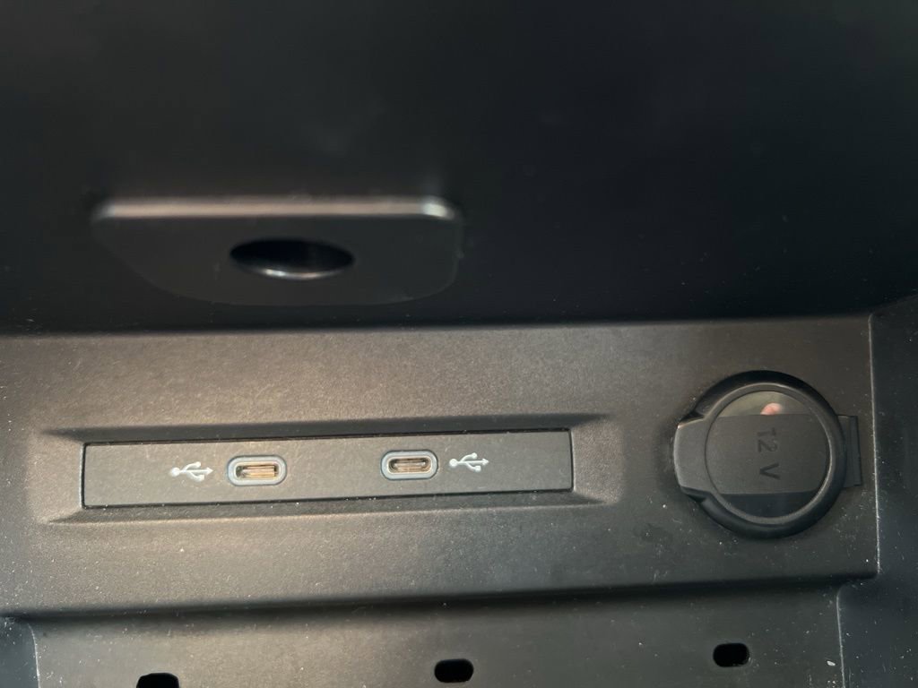 Used 2024 Volkswagen Taos SE image 21