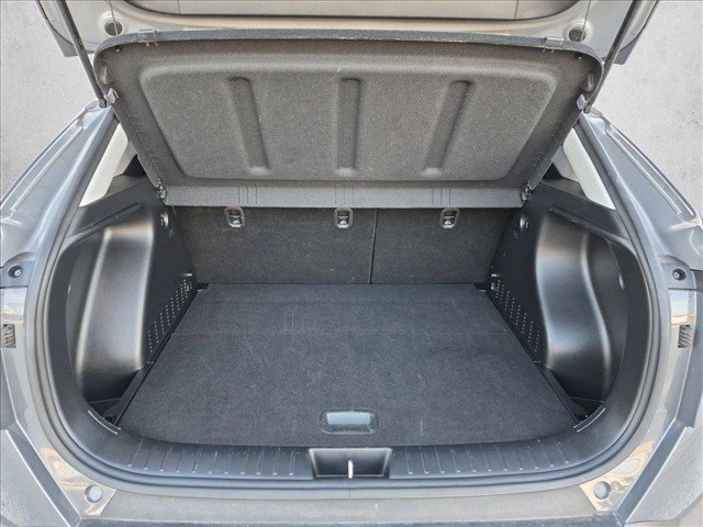 Used 2025 Hyundai Kona SEL FWD image 6