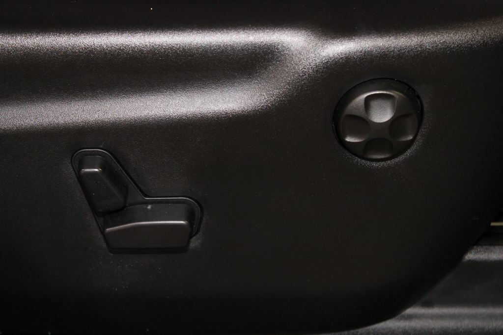 Used 2025 Dodge Durango R/T image 28