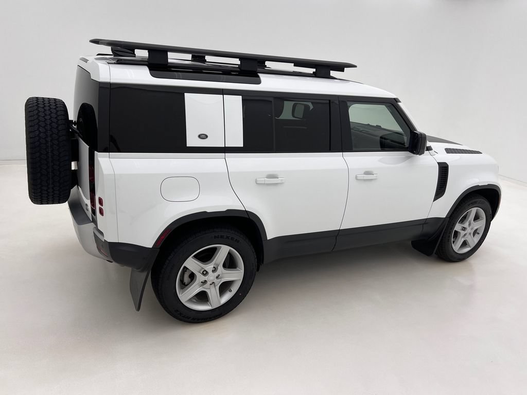 Used 2020 Land Rover Defender 110 S AWD/4WD image 6