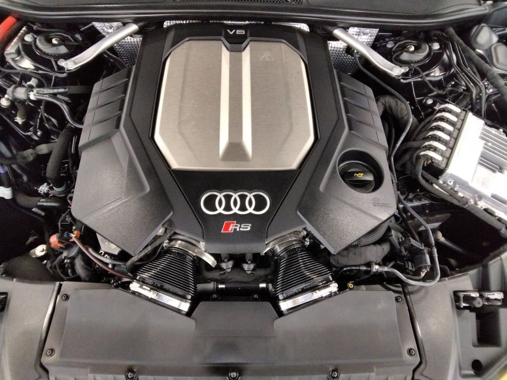 Used 2024 Audi RS 6 performance image 51