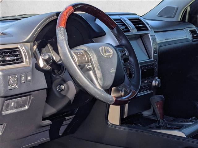 Used 2010 Lexus GX 460 image 8