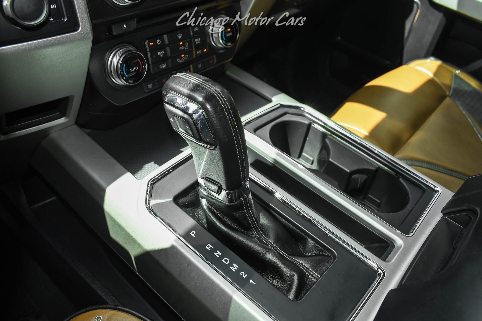 Used 2015 Ford F150 Lariat w/ Equipment Group 502A Luxury AWD/4WD image 18