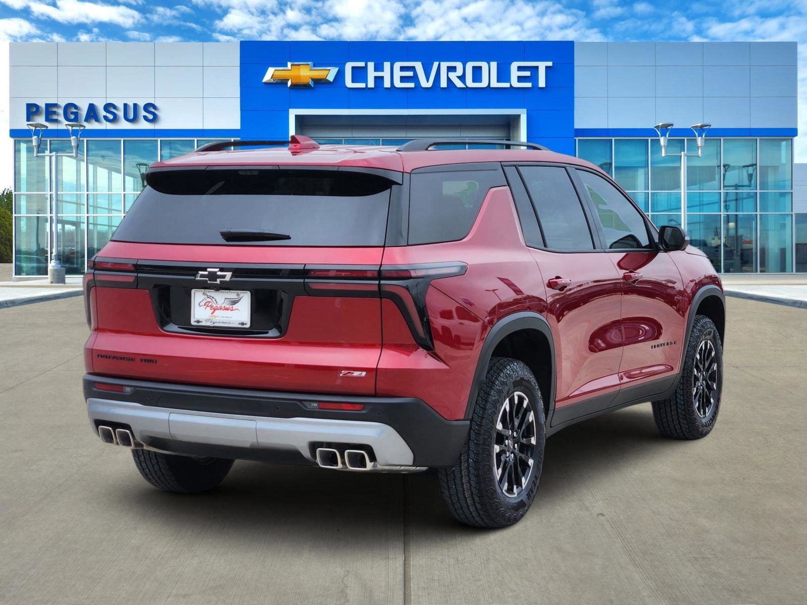 New 2026 Chevrolet Traverse Z71 w/ Driver Confidence Package AWD/4WD image 4