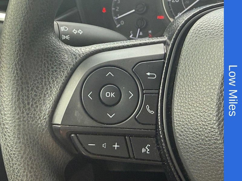 Used 2021 Toyota Corolla LE FWD image 20