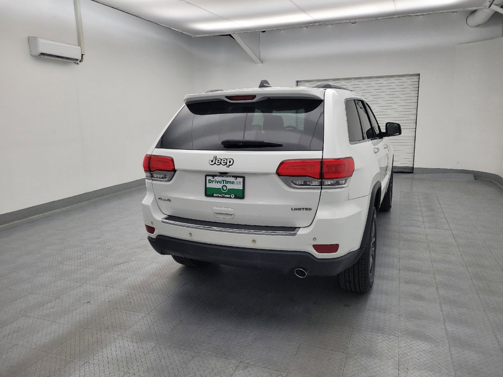 Used 2017 Jeep Grand Cherokee Limited AWD/4WD image 7