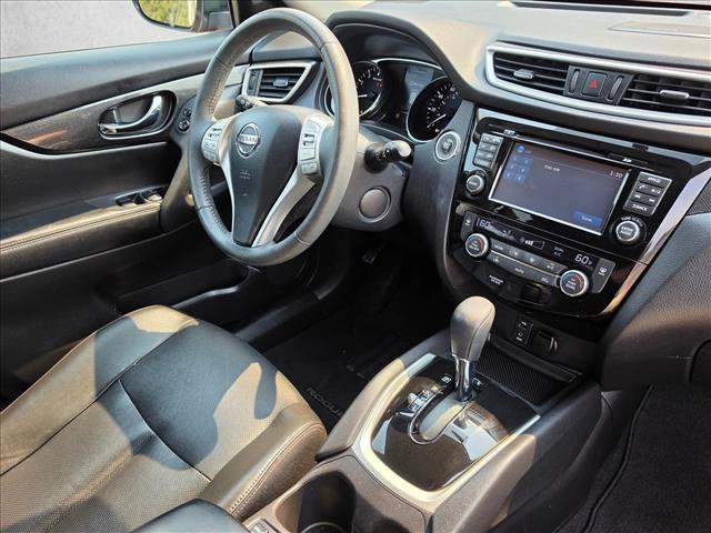 Used 2015 Nissan Rogue SL w/ SL Premium Package AWD/4WD image 10