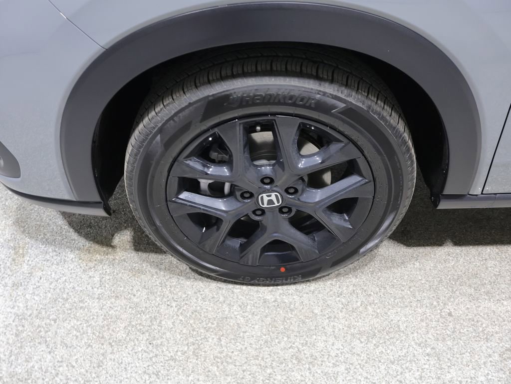 Used 2025 Honda HR-V Sport image 10